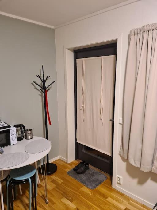 Small Studio Appartment Tromsø Eksteriør billede